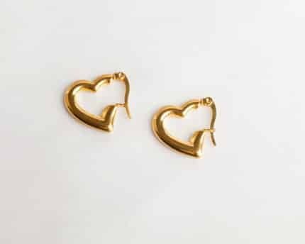 LITTLE HEARTS