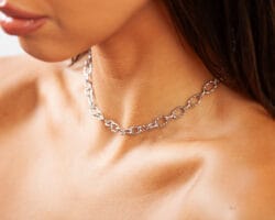 RUSTIC CHAIN