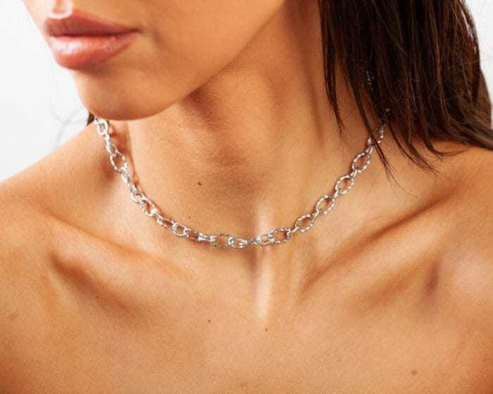 RUSTIC CHAIN - Image 2