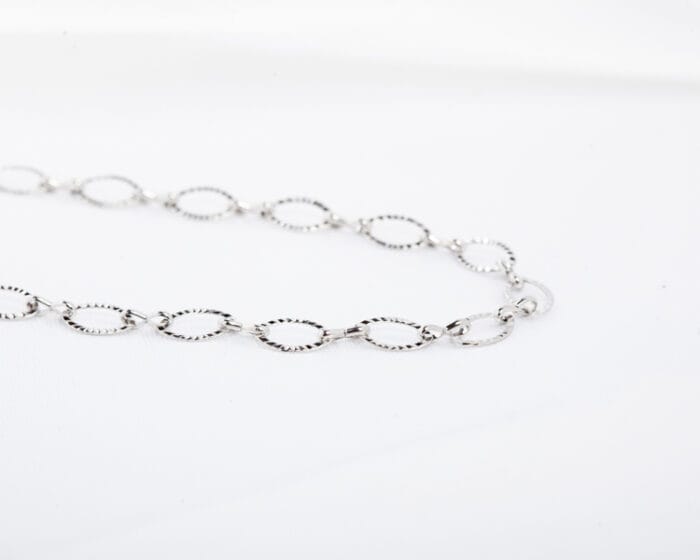 YVONNE NECKLACE - Image 2
